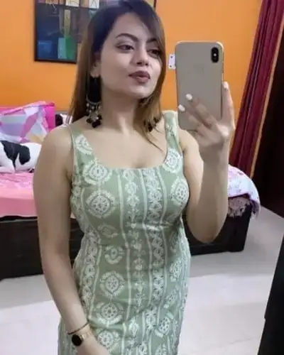 Call Girl in Lakhani