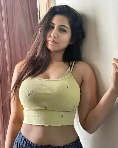 Escorts Lakhani